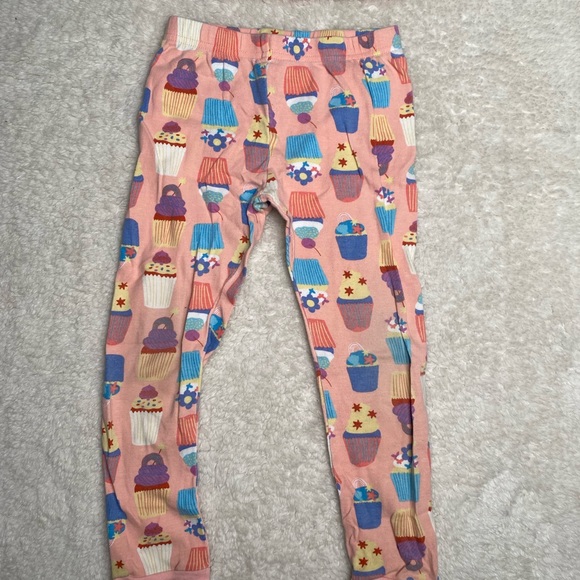 Carter’s girls PJ set size 6 - Picture 4 of 5